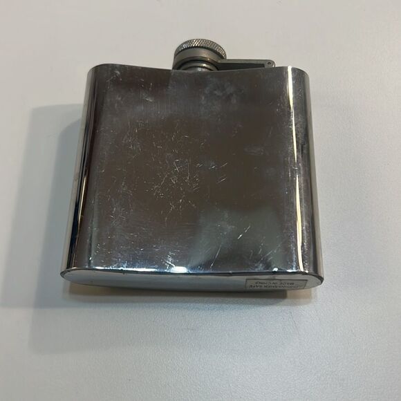 Knob creek whiskey flask - Picture 4 of 4